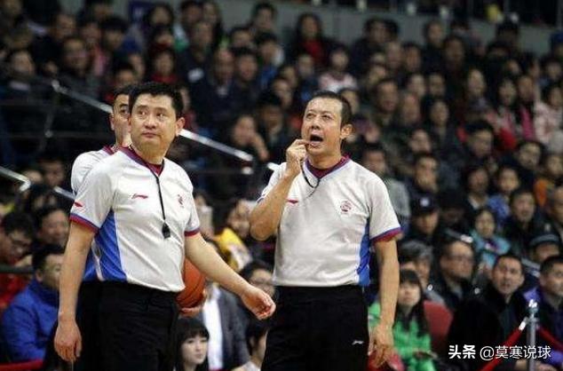 篮球的规则问题有哪些_关于篮球规则的问题及答案_篮球规则问题有几种