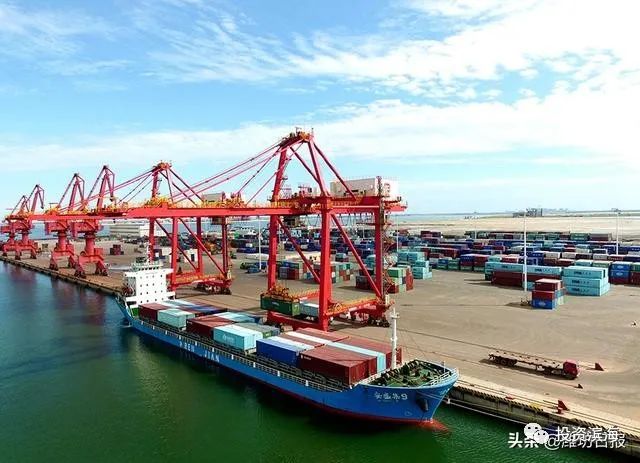 烟台开发区沙滩足球冠军_烟台足球公园_烟台市足球场